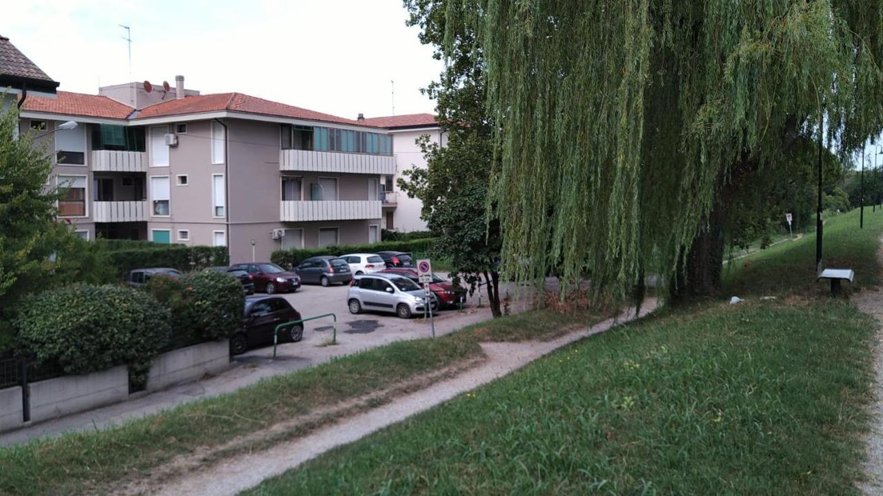 Vicino Al Prato Della Valle Intero Appartamento Parcheggio Facile Di Fronte Падуа Екстериор снимка