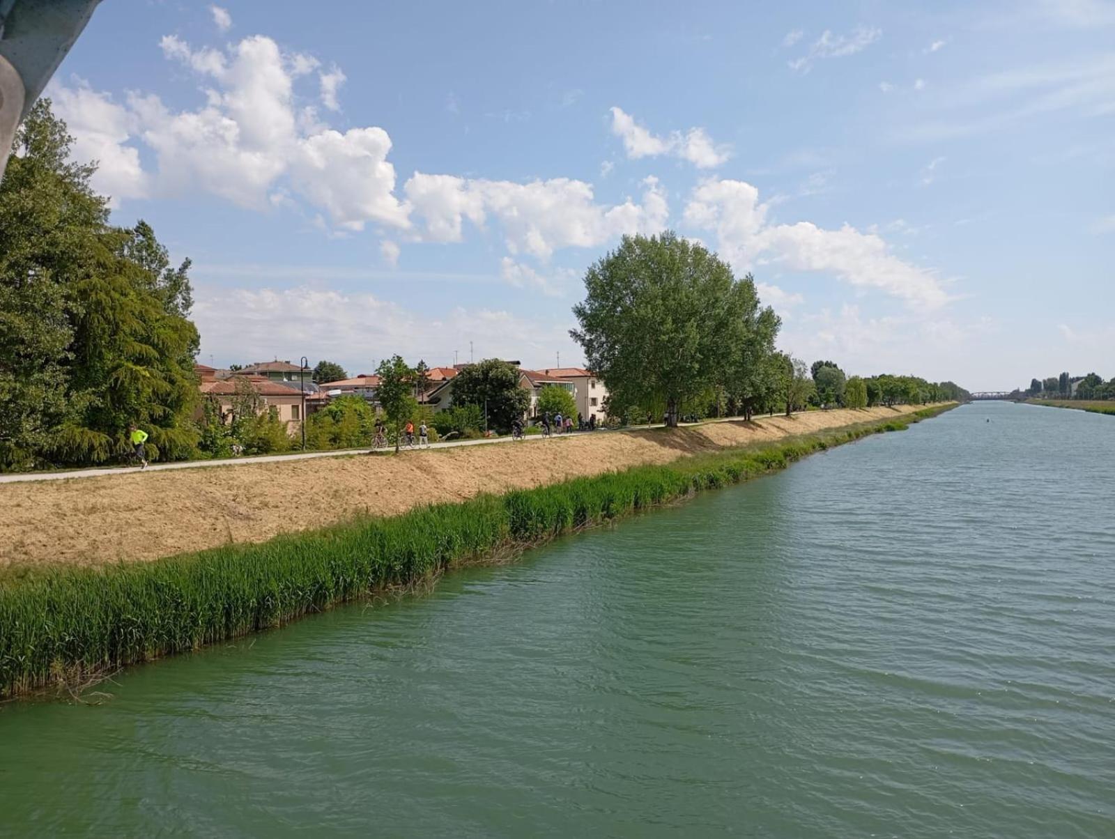 Vicino Al Prato Della Valle Intero Appartamento Parcheggio Facile Di Fronte Падуа Екстериор снимка